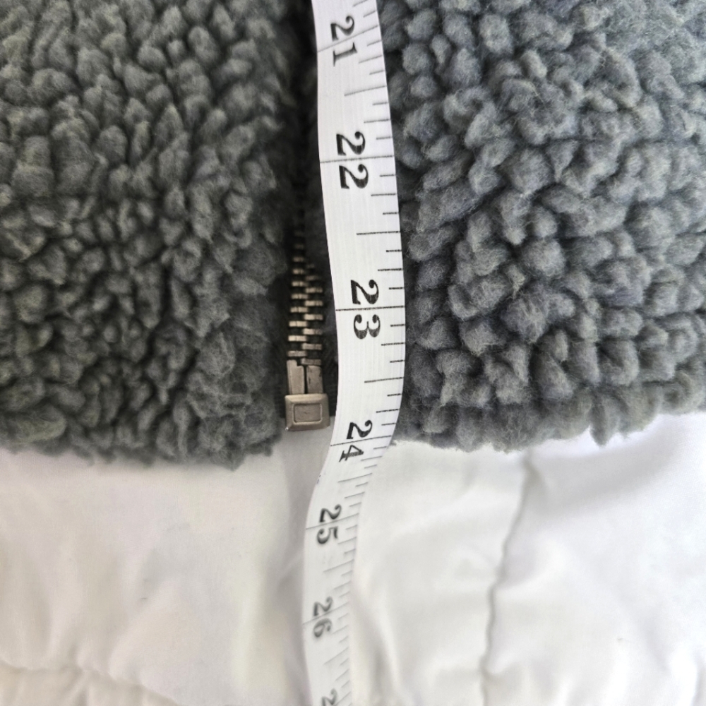 BDG Sage Gray Green Sherpa Teddy  Jacket Jacket Size S-P - Picture 8 of 13